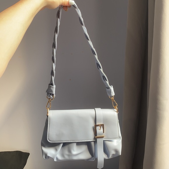 Purse - Picture 3 of 7